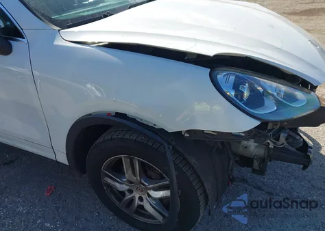 2018 Porsche Cayenne Platinum Edition из США, поврежденный, VIN WP1AA2A29JKA01679